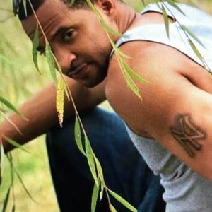 Meet your Posher, Barry